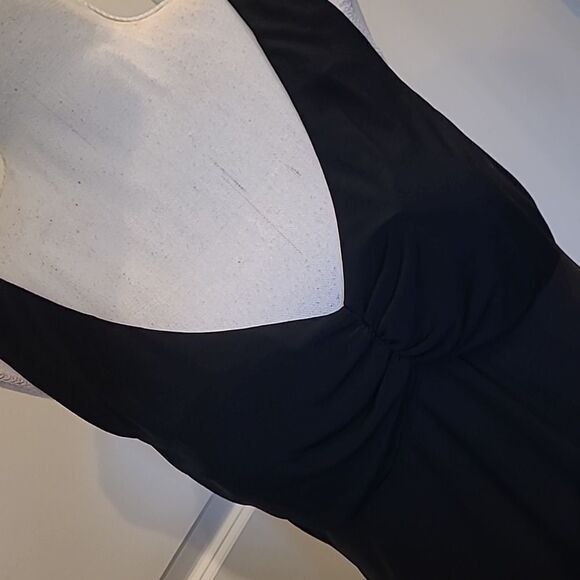 Karin Steven's sz 6 blk sundress with white florals around hem NWT - Picture 2 of 10
